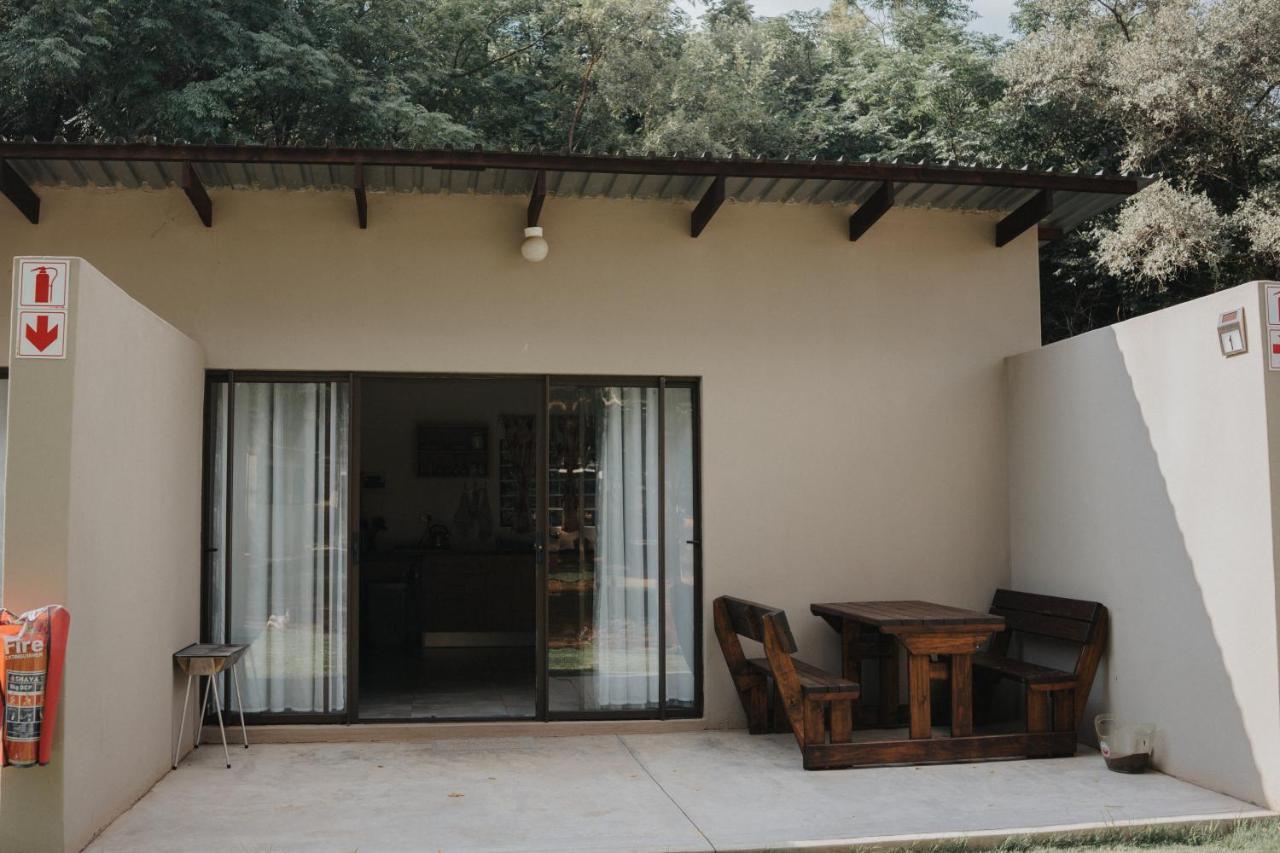 Pretorius Park Hotell Hartbeespoort Exteriör bild